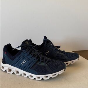 On Cloudswift athletic shoes